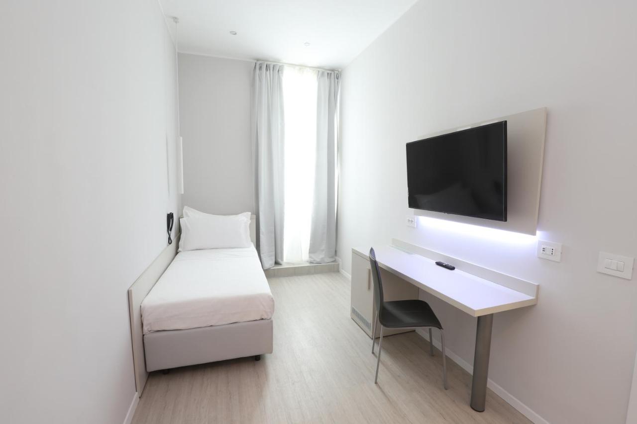 Cadorna Luxury Hotel Милан Экстерьер фото